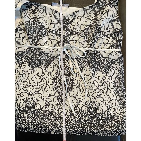 Antonio Melani Women's White/Black Short Sleeve Aline top size 12 - Picture 10 of 10